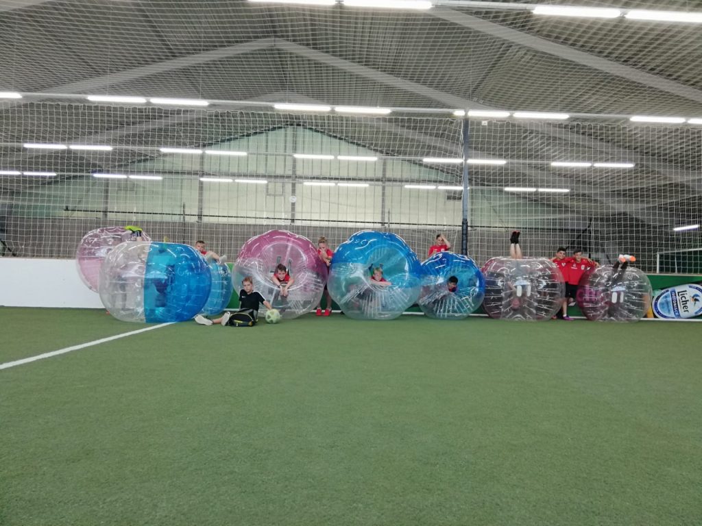 Bubble-Soccer im Sportpark Linden